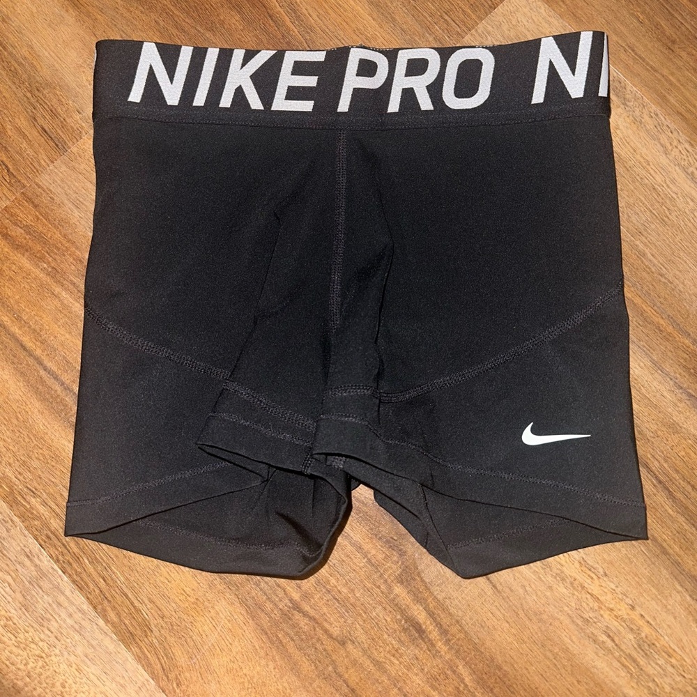 This is ‘Nike Pro Women’s Shorts’